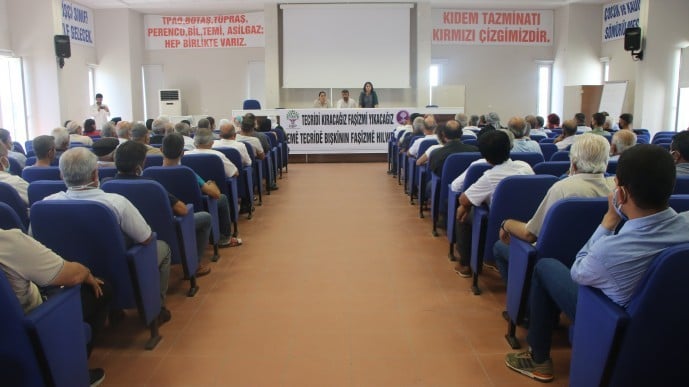 HDP’ê li Êlihê panela ‘Em ê tecrîdê bişkînin’ li dar xist