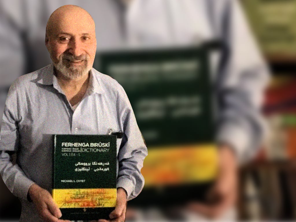 Zarokên xwe hînî kurdî bikin