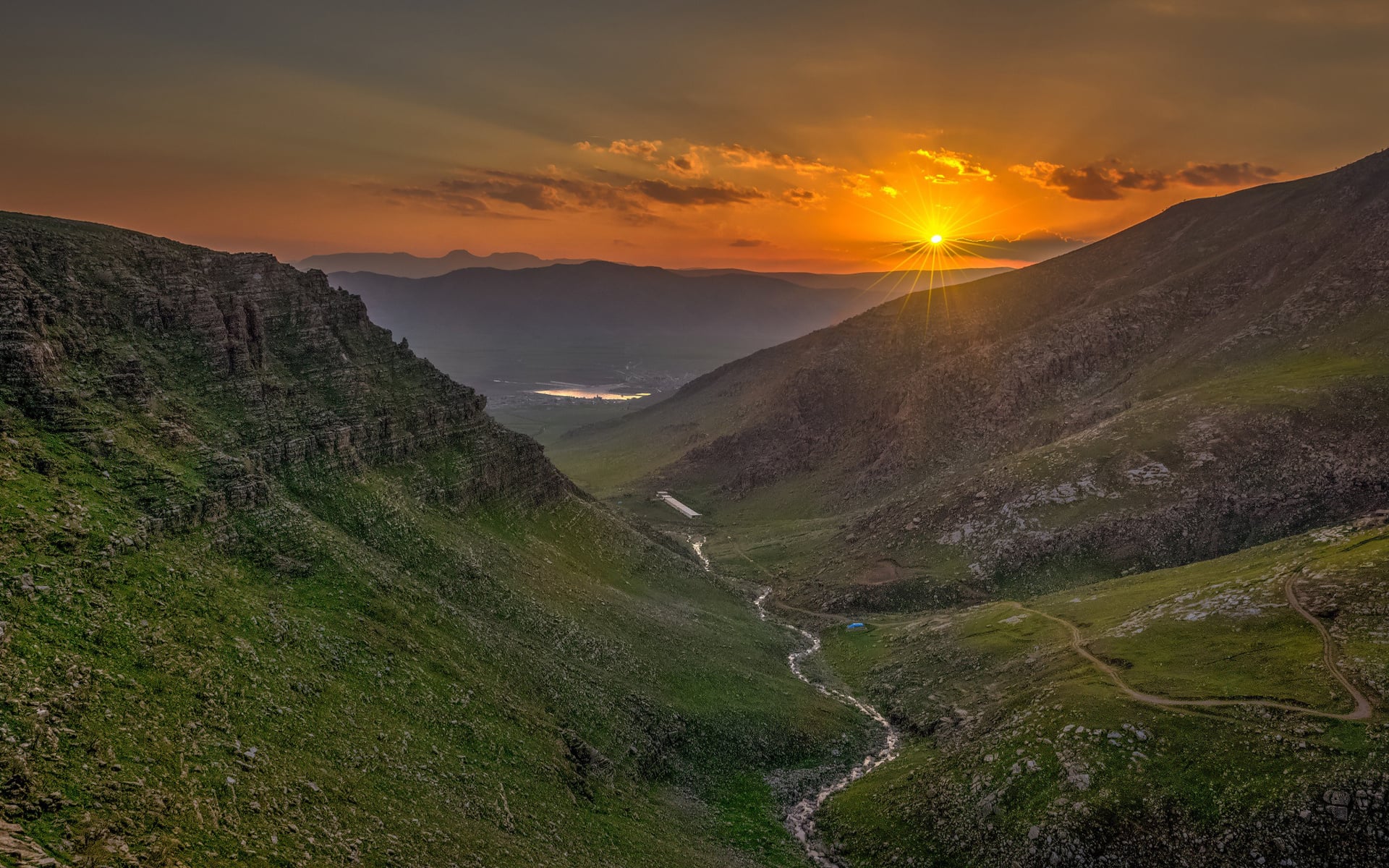Kilîda çiyayan hebûn e, ji dest nedin!