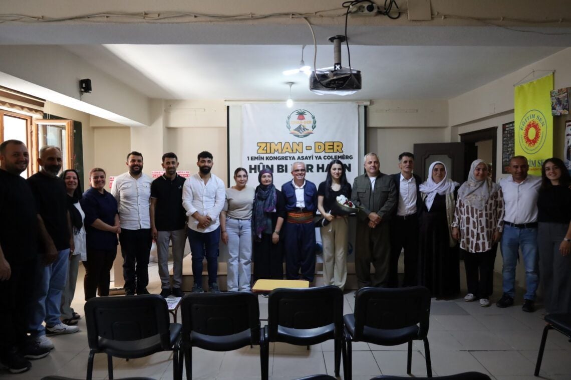 ZIMAN-DERê 1emîn kongreya xwe pêk anî