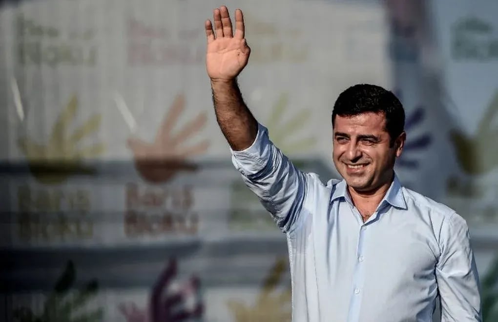 Selahattîn Demîrtaş bi bavê Narîn Guran re hevdîtin kir