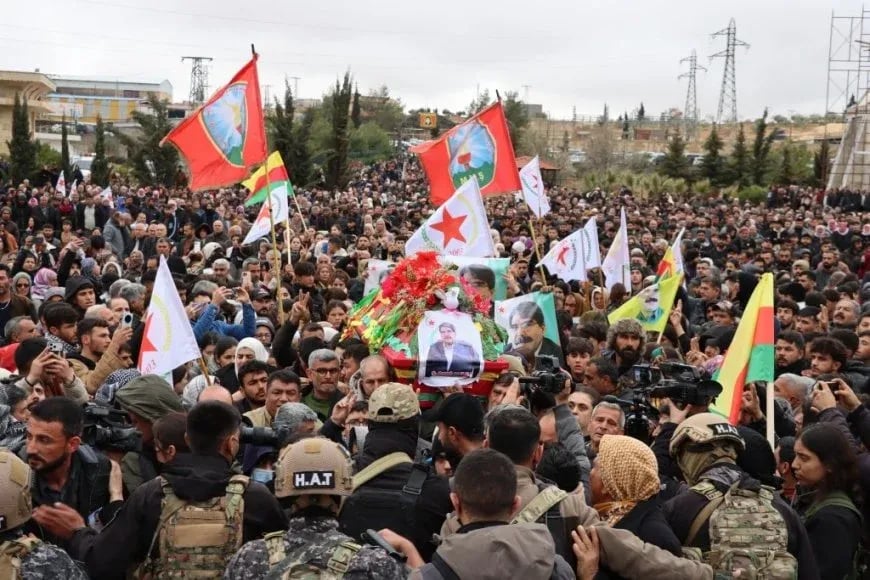 Di merasima Salîh Muslim de dîmenê yekîtiyê derket