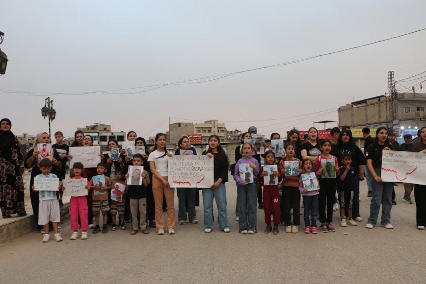 Malbat li Rojava ji bo xizmên xwe yên girtî daketin qadan