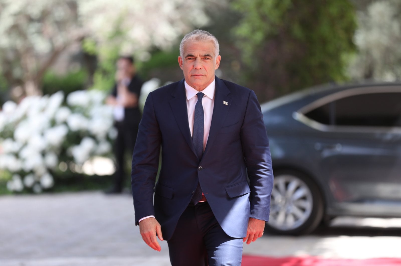 Yair Lapid serdana Îmaratên Erebî dike