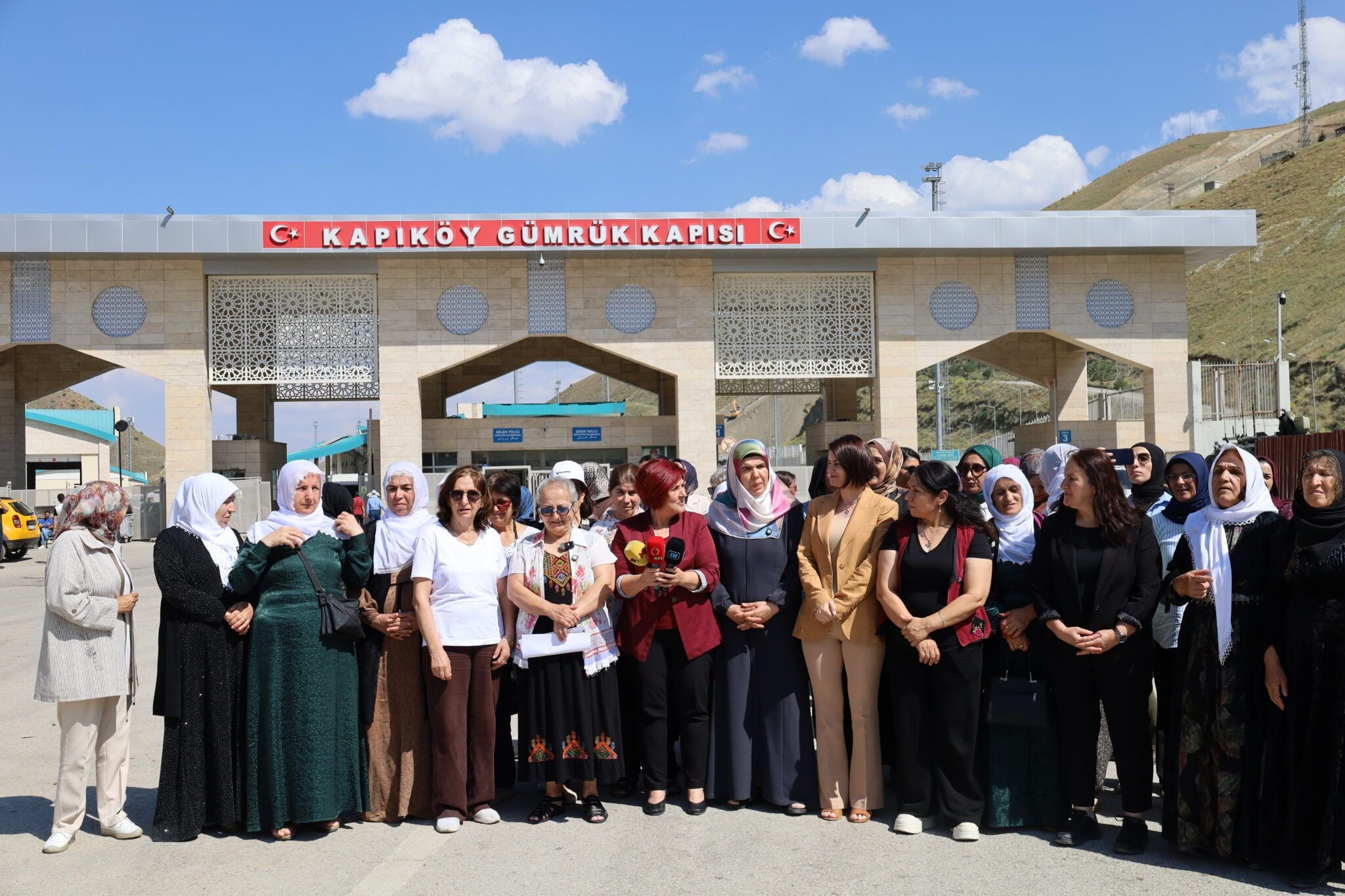 ‘Neyar hêza xwe ji bêtifaqiya kurdan digirin'