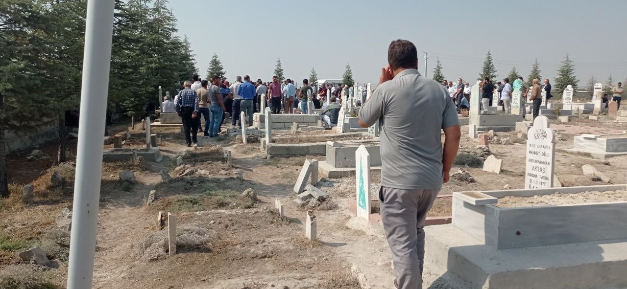 Malbata Dal cenazeyê Hakîm Dal defin kir