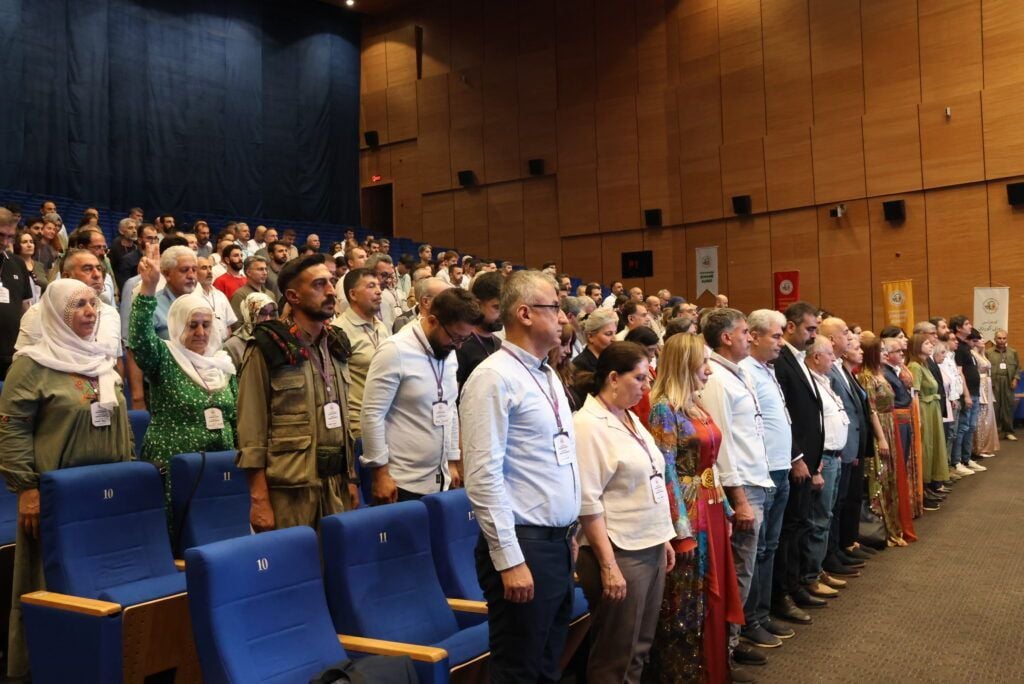 Konferansa Zimanê Kurdî...