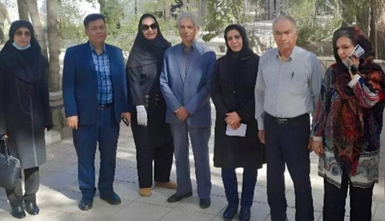 Rejîmê Îranî ceza daye 5 mamosteyanê cinî