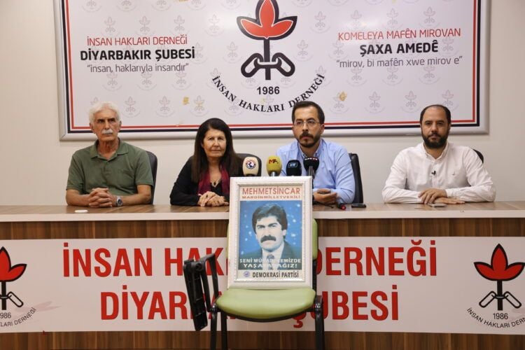 Cîhan Sîncar: Bi sedan Mehmet Sîncar hene