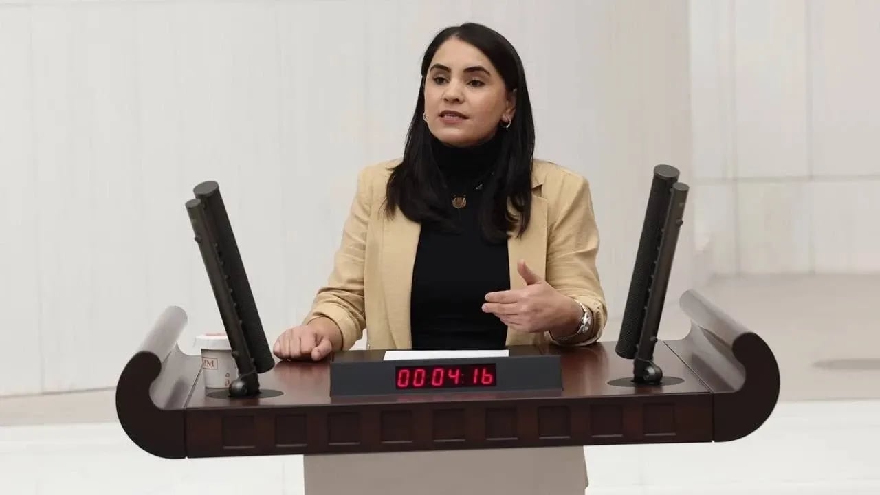 ‘Sedema îadekirina pêşniyarpirsê peyva Kurdistanê ye’