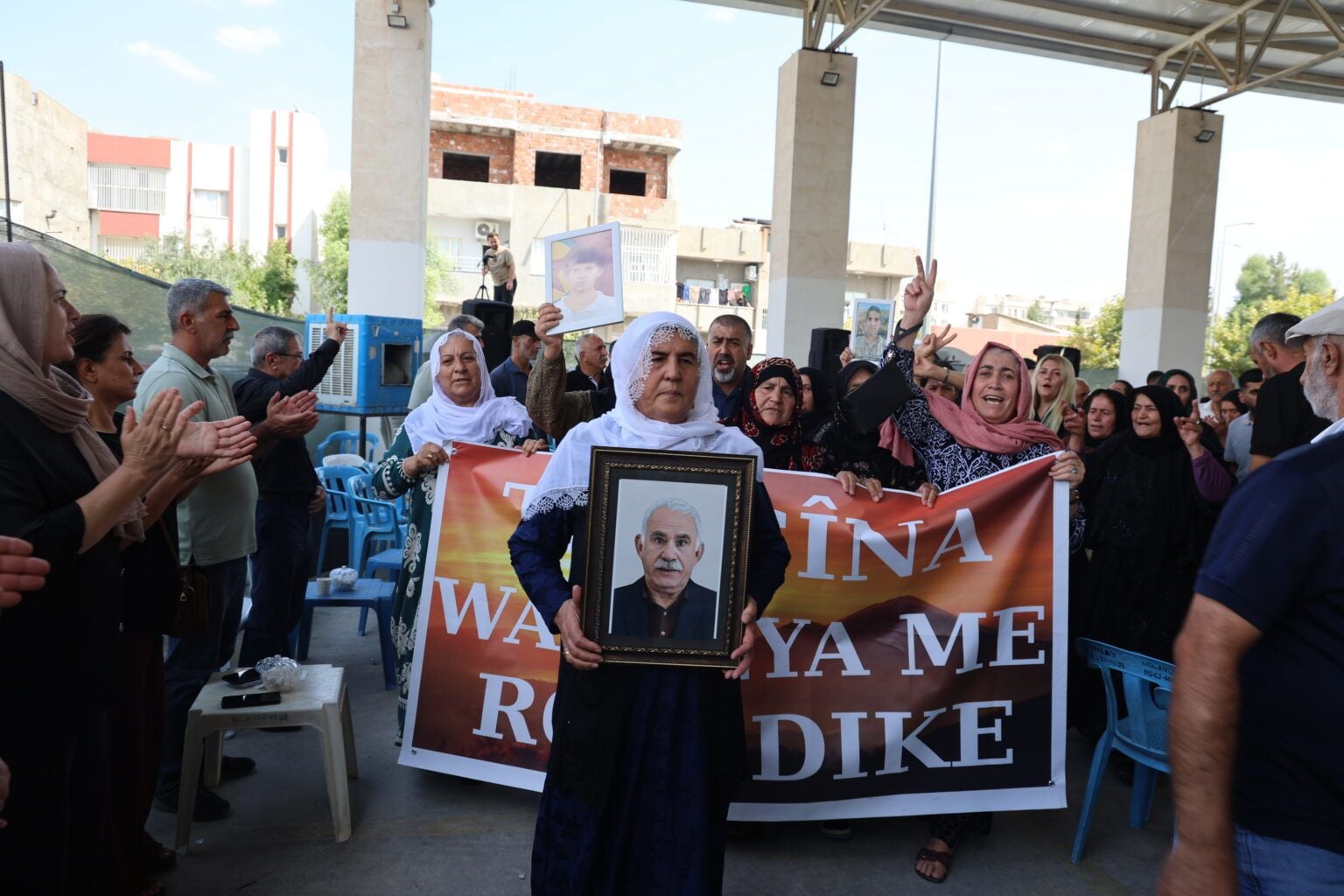 Bîranîna şehîdên Nisêbînê bi serdanên girseyî didome