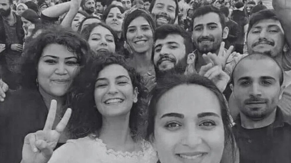 ‘Wê tu xeyal nivco nemînin’