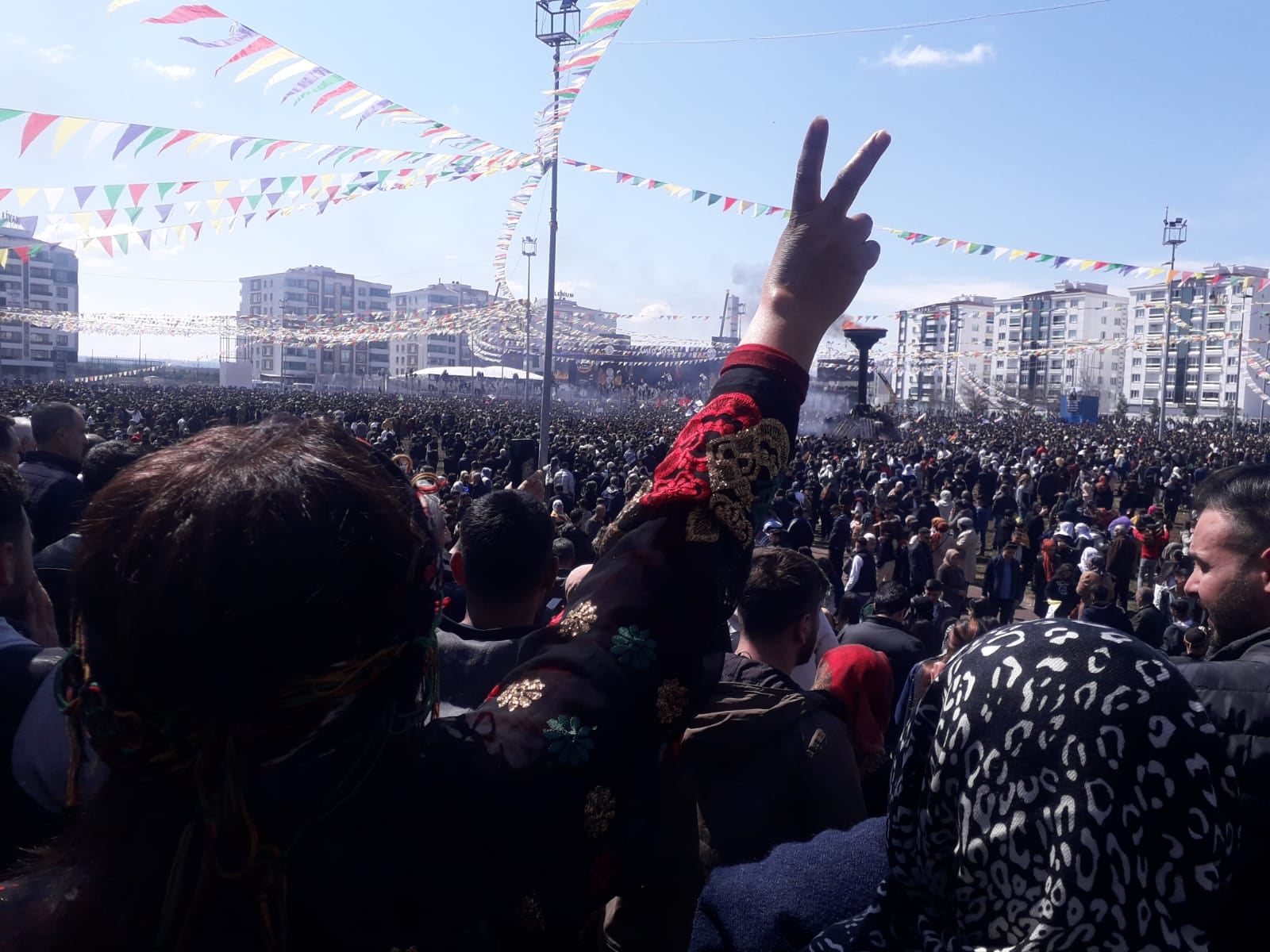 Meya sermestiya kurdan: Govend
