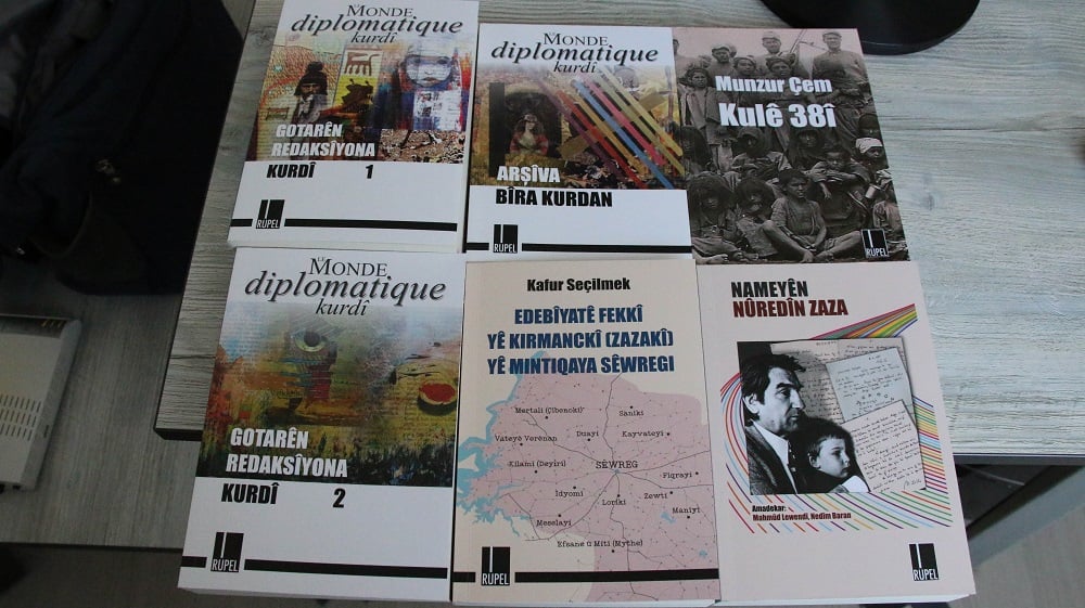 Ji Weşanxaneya Rûpel berhemên kurdî