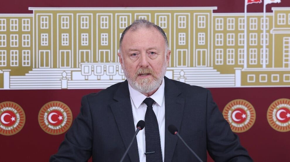 Sezaî Temellî: Rojeva gel û meclîsê ne weke hev e