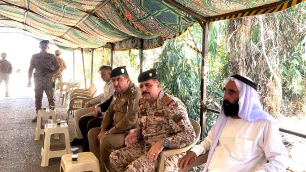 Fermandarê iraqî serdana Şengalê kir