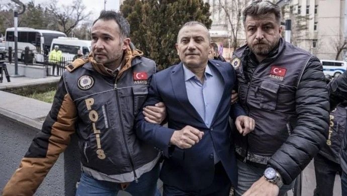 Tuncay Sonel birin edliyeyê