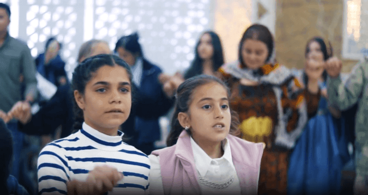Heyva Sor a Kurd ji bo zarokên cangoriyan şahî pêk anî