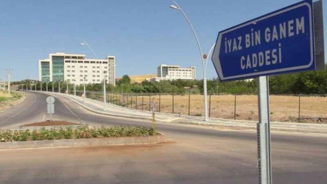 Îyaz bîn Ganem kî ye?