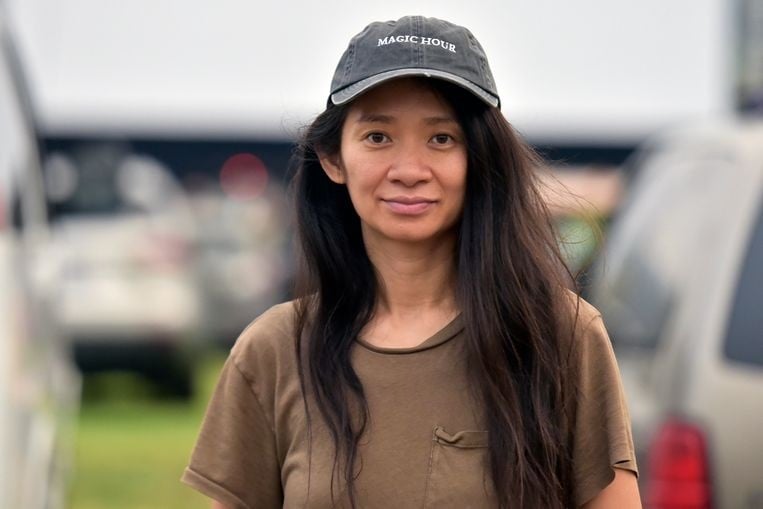 Derhênera Çînî Chloé Zhao xelat wergirt