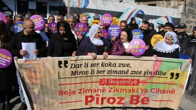 Zimanê kurdî kaniya Kurdistanê ye